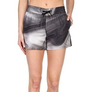 The North Face graphite Gray swirl shorts Small